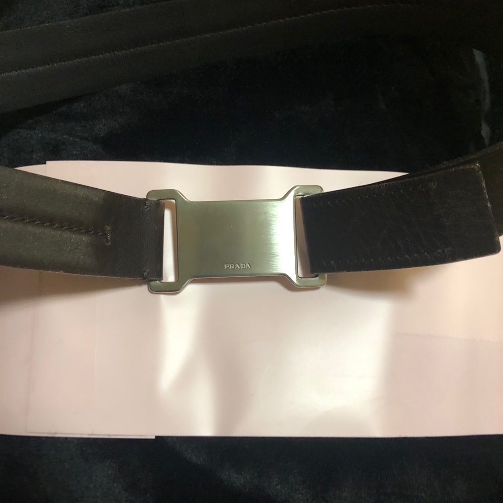 🎄💯Authentic Prada brown belt